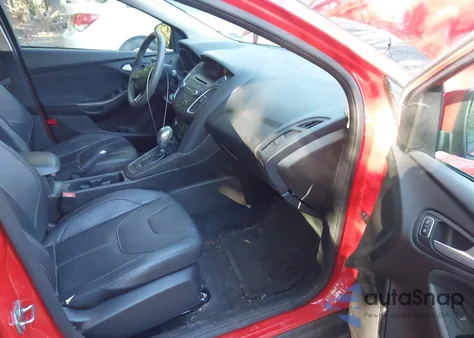 2016 Ford Focus Se from USA, damaged, VIN 1FADP3K22GL357174